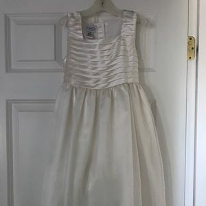 Girls gowns. First Communion. size 6X and size 8